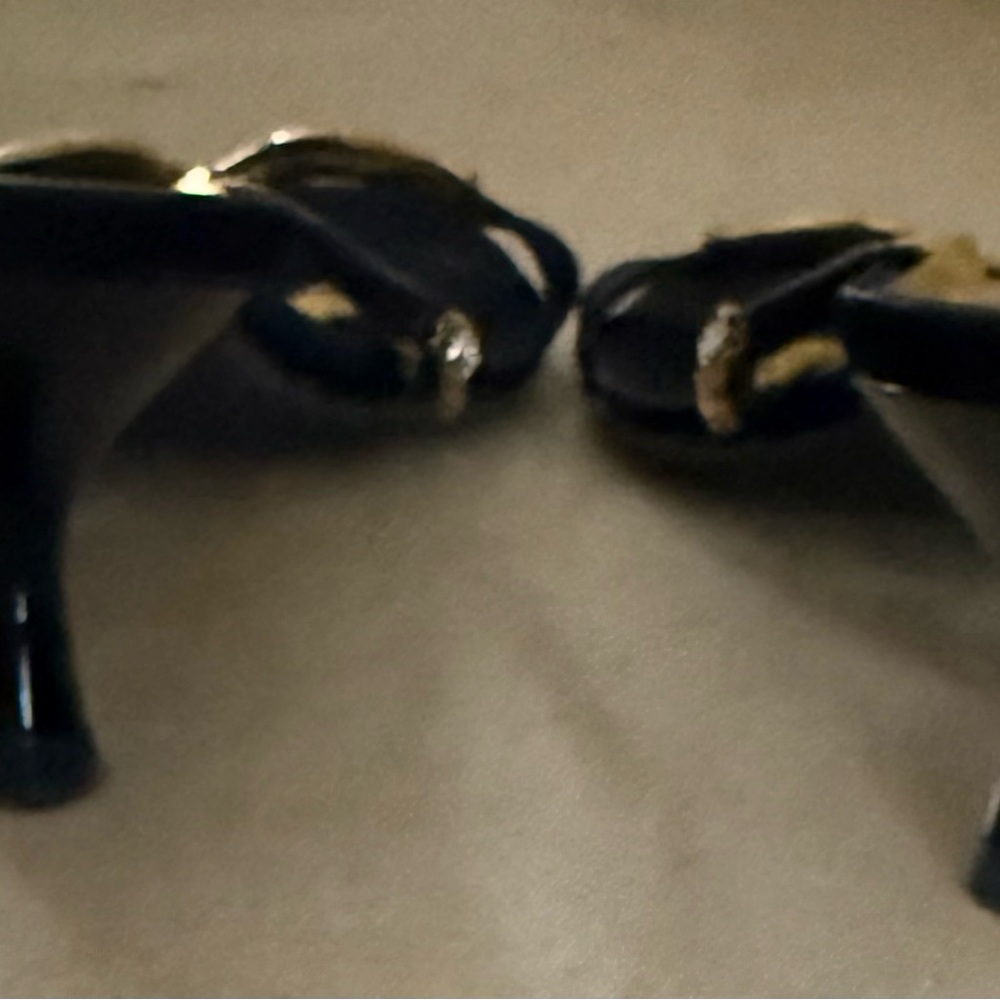 Giuseppe Zanotti Black and Gold Sandals - Picture 6 of 10